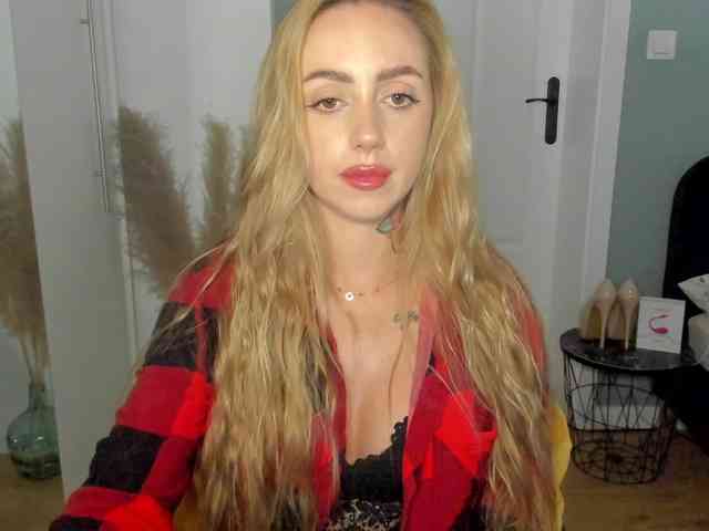 SEXYcoralie