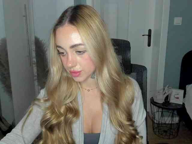 SEXYcoralie