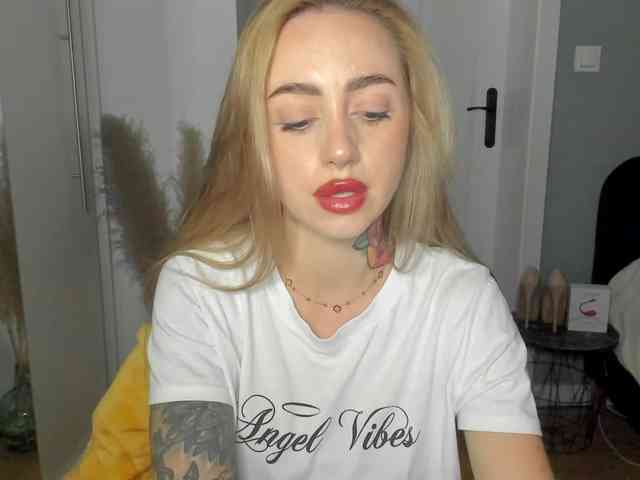 SEXYcoralie