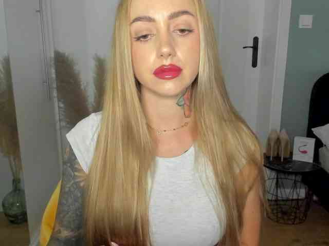 SEXYcoralie