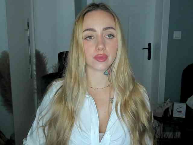 SEXYcoralie