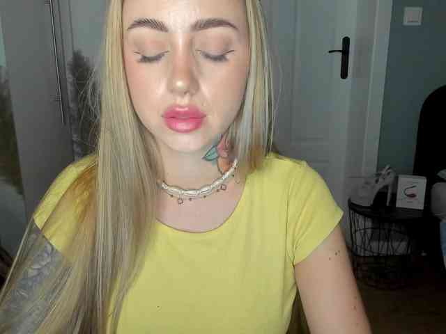 SEXYcoralie