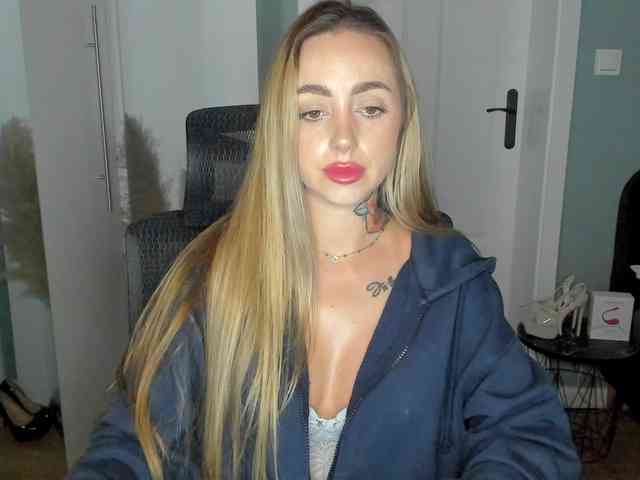 SEXYcoralie