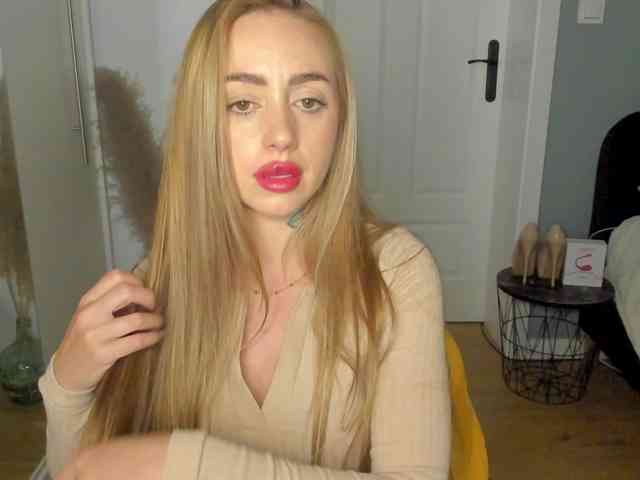 SEXYcoralie