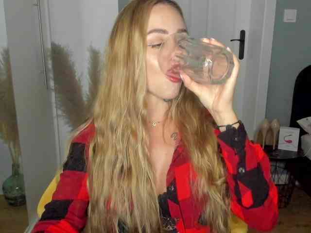 SEXYcoralie