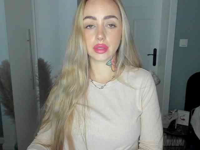 SEXYcoralie