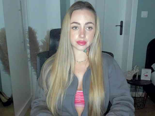 SEXYcoralie