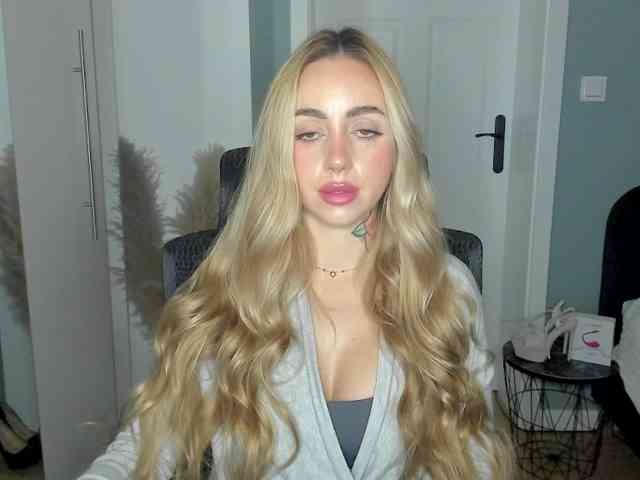 SEXYcoralie