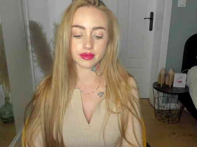 SEXYcoralie