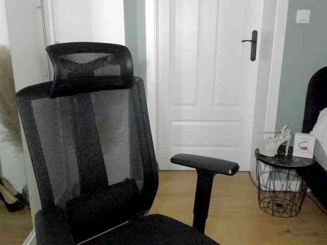 SEXYcoralie webcam