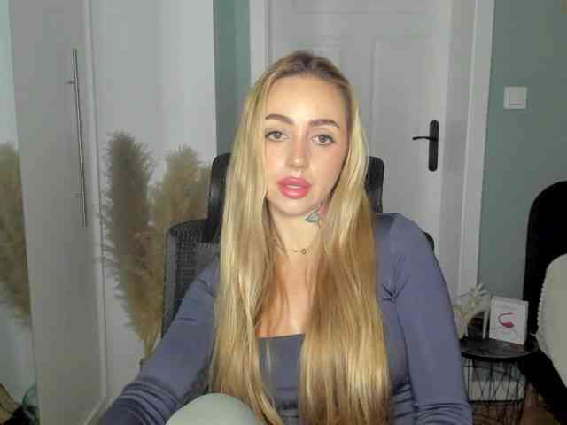 SEXYcoralie