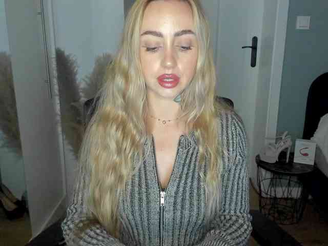 SEXYcoralie