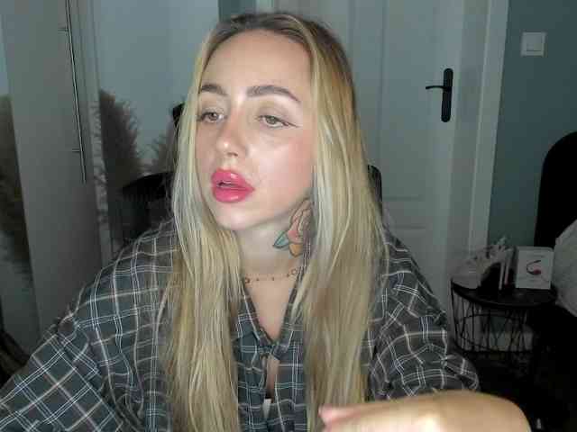 SEXYcoralie