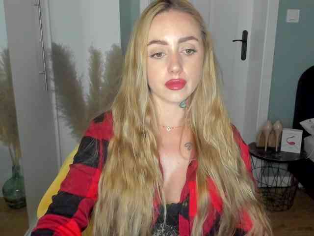 SEXYcoralie