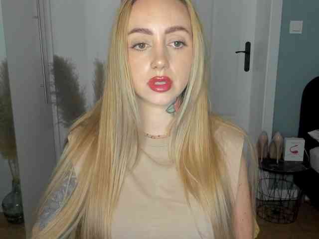 SEXYcoralie