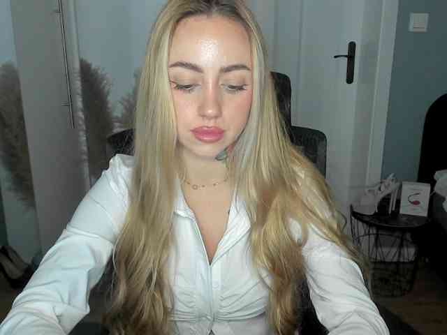 SEXYcoralie