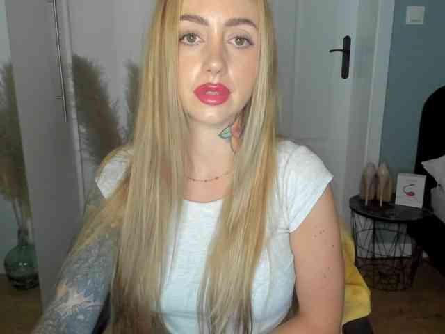 SEXYcoralie