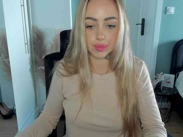 SEXYcoralie