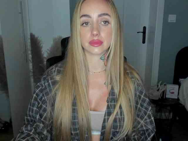 SEXYcoralie