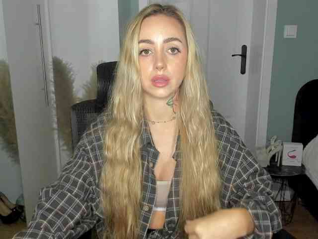 SEXYcoralie