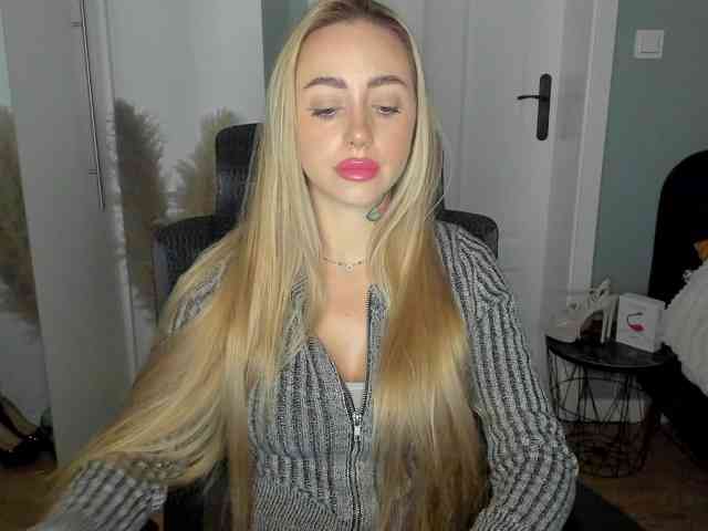 SEXYcoralie