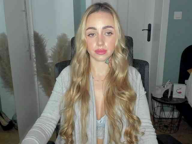 SEXYcoralie