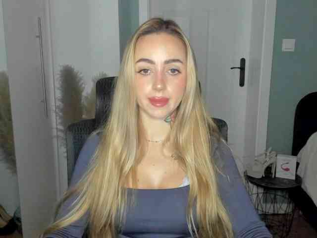 SEXYcoralie