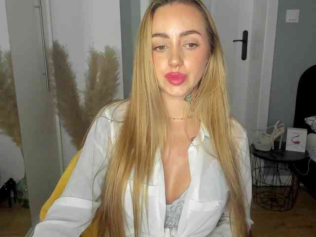 SEXYcoralie
