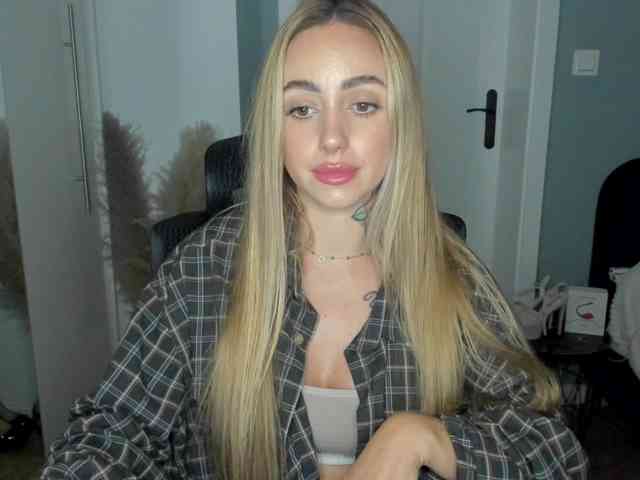 SEXYcoralie