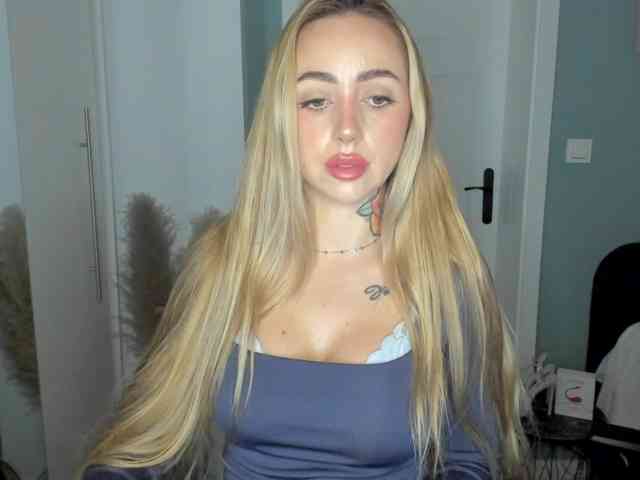 SEXYcoralie