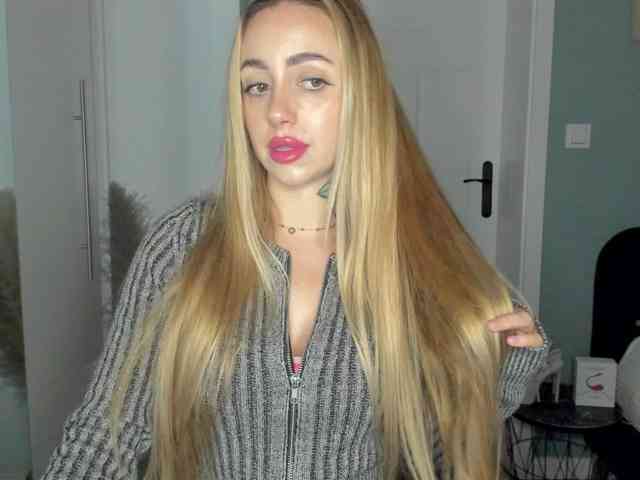 SEXYcoralie