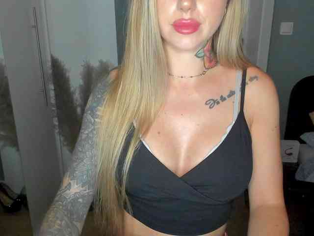SEXYcoralie SEXYcoralie