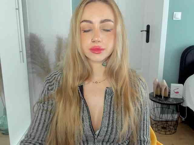 SEXYcoralie