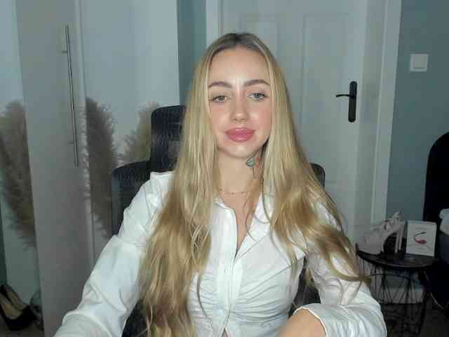 SEXYcoralie