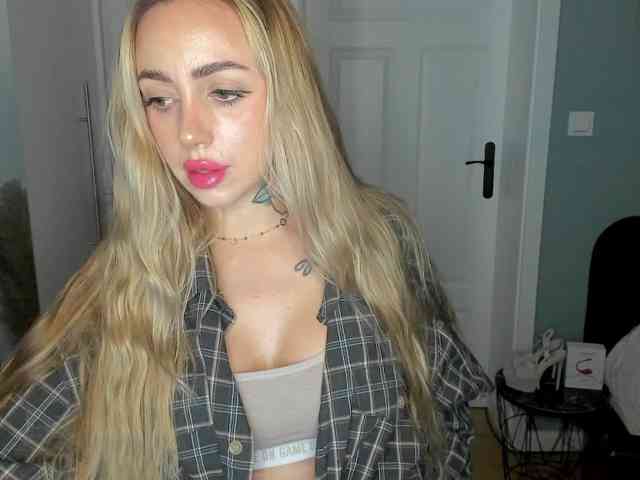 SEXYcoralie