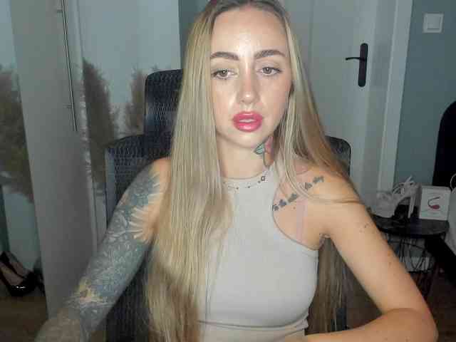 SEXYcoralie