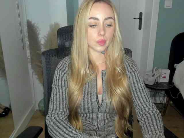 SEXYcoralie
