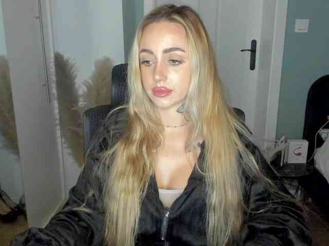 SEXYcoralie