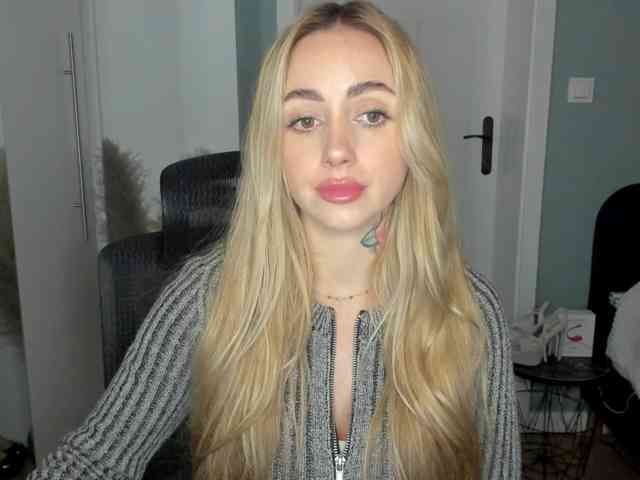 SEXYcoralie