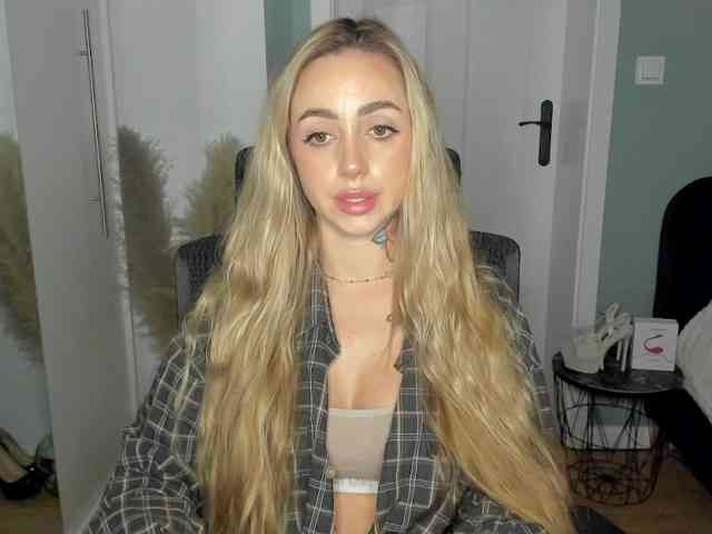 SEXYcoralie
