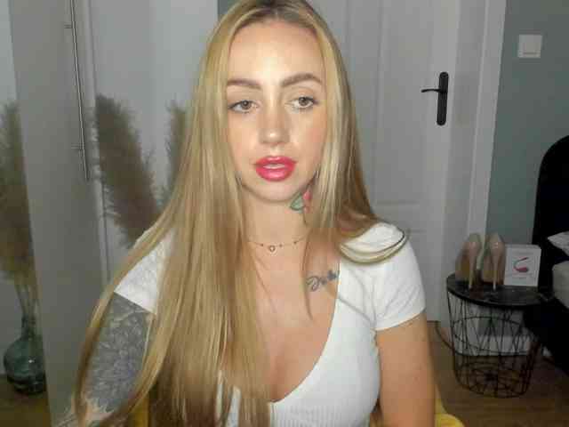 SEXYcoralie