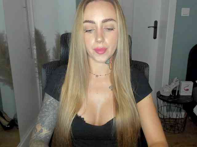 SEXYcoralie