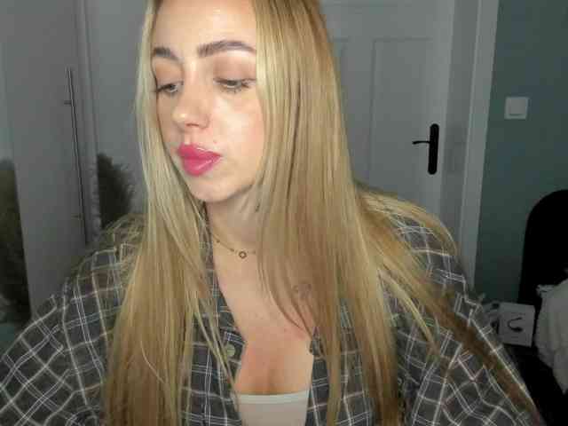 SEXYcoralie