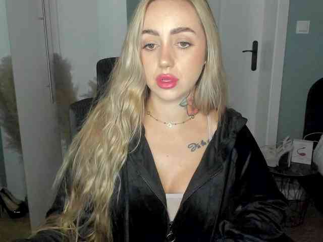 SEXYcoralie
