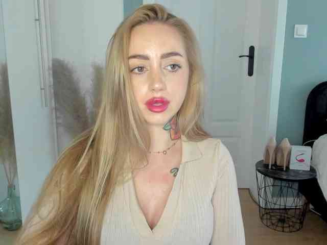 SEXYcoralie