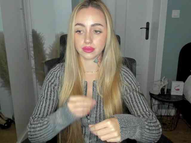 SEXYcoralie