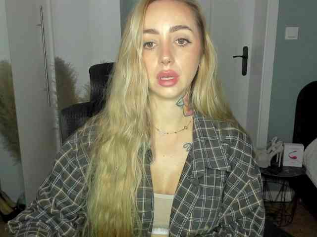 SEXYcoralie