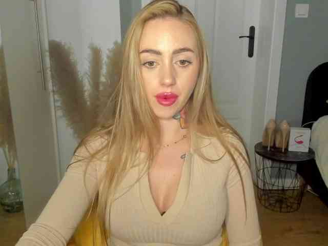 SEXYcoralie