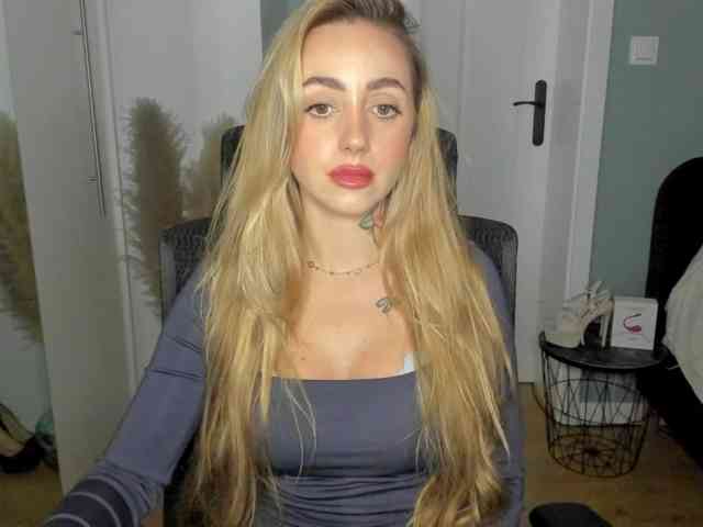 SEXYcoralie