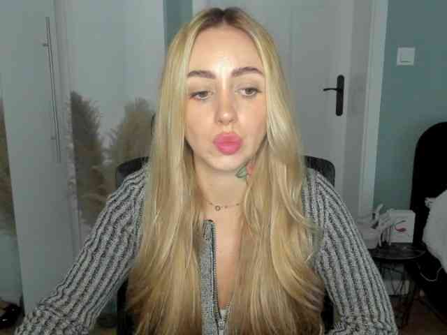SEXYcoralie